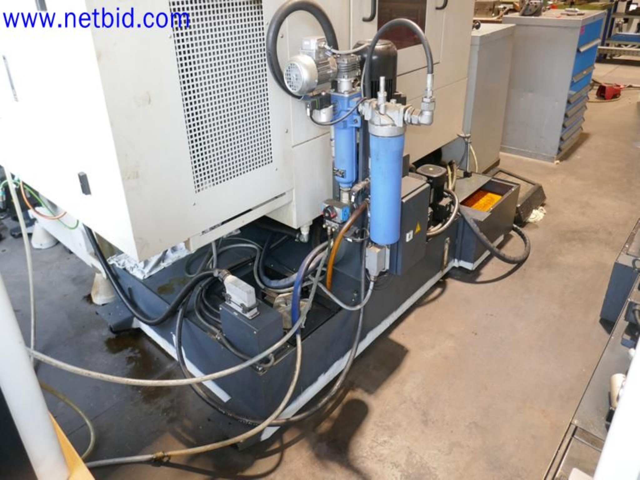 Machines from the toolmaking sector (CNC machining, grinding technology)-6