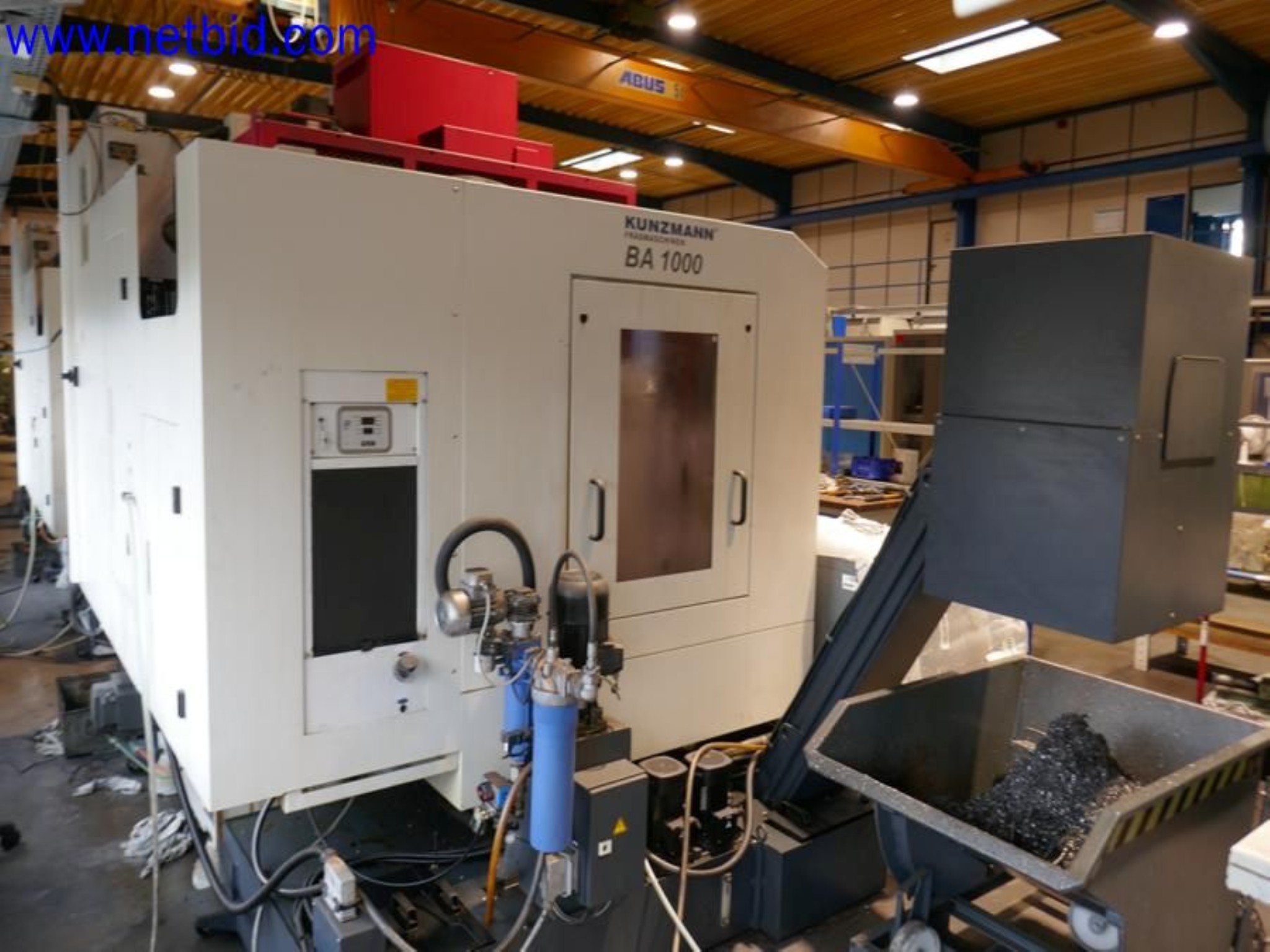 Machines from the toolmaking sector (CNC machining, grinding technology)-5