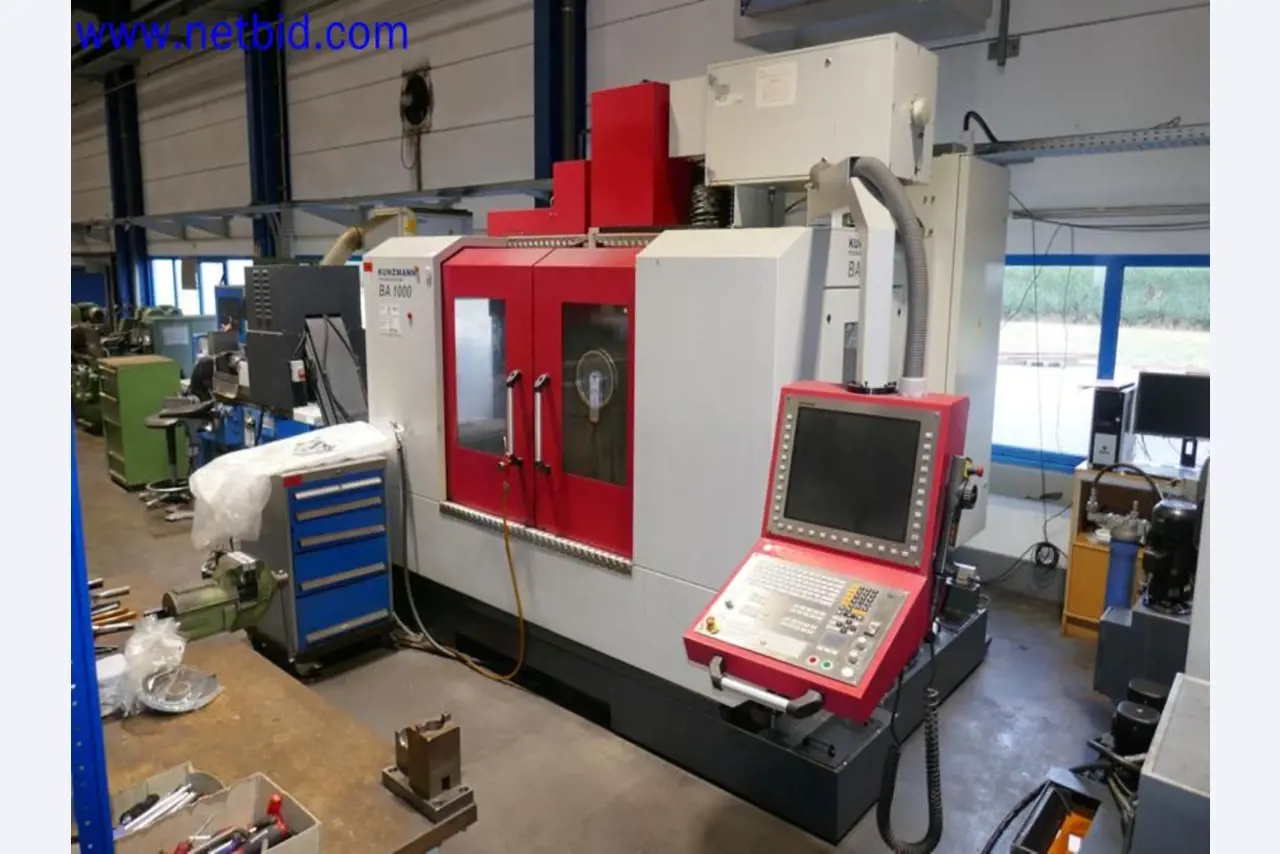 Machines from the toolmaking sector (CNC machining, grinding technology)-6