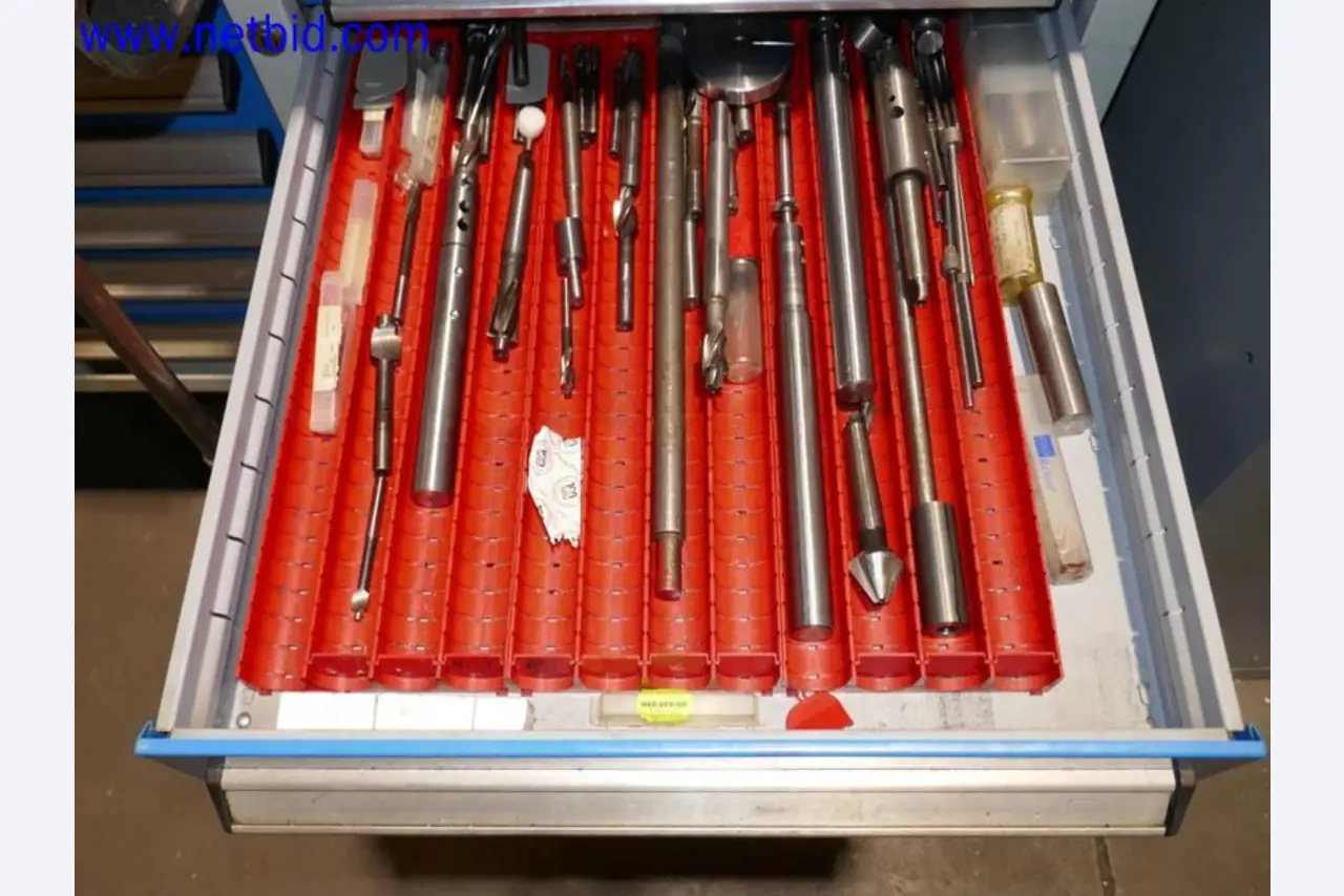 Machines from the toolmaking sector (CNC machining, grinding technology)-12