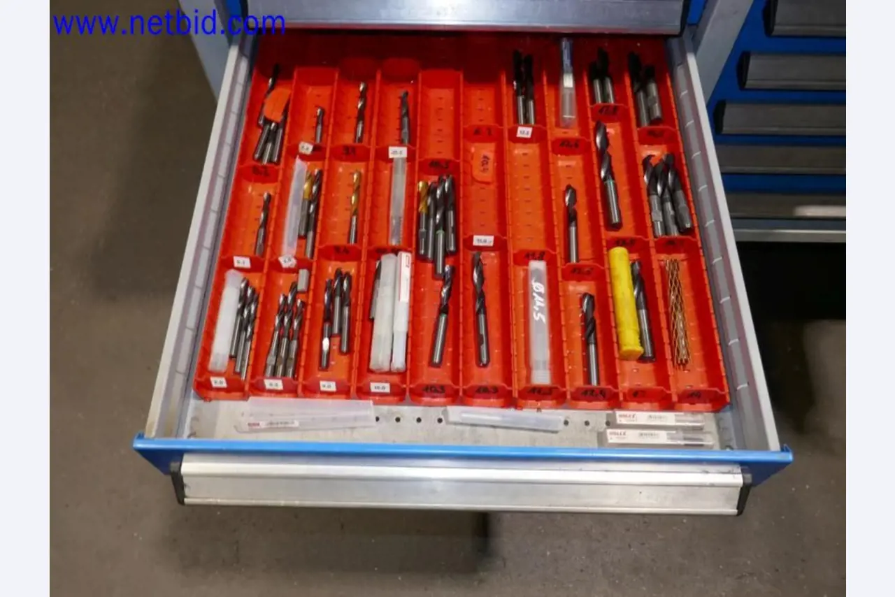 Machines from the toolmaking sector (CNC machining, grinding technology)-3