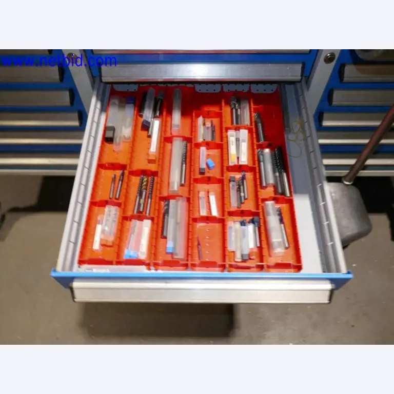 Machines from the toolmaking sector (CNC machining, grinding technology)-8