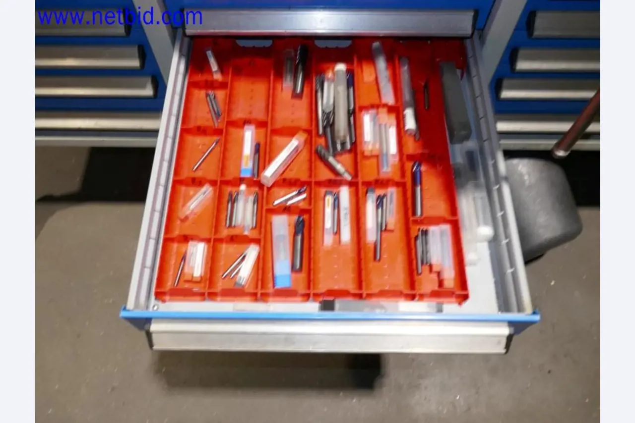 Machines from the toolmaking sector (CNC machining, grinding technology)-9