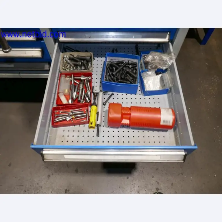 Machines from the toolmaking sector (CNC machining, grinding technology)-10