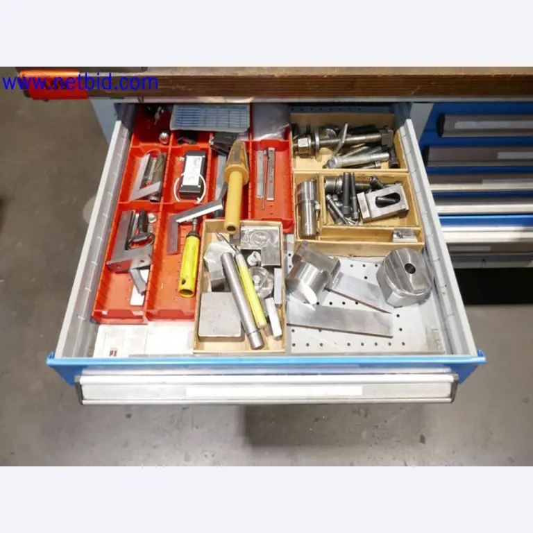 Machines from the toolmaking sector (CNC machining, grinding technology)-2