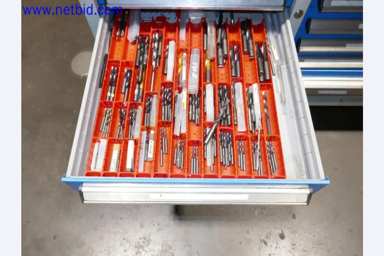 Machines from the toolmaking sector (CNC machining, grinding technology)-3