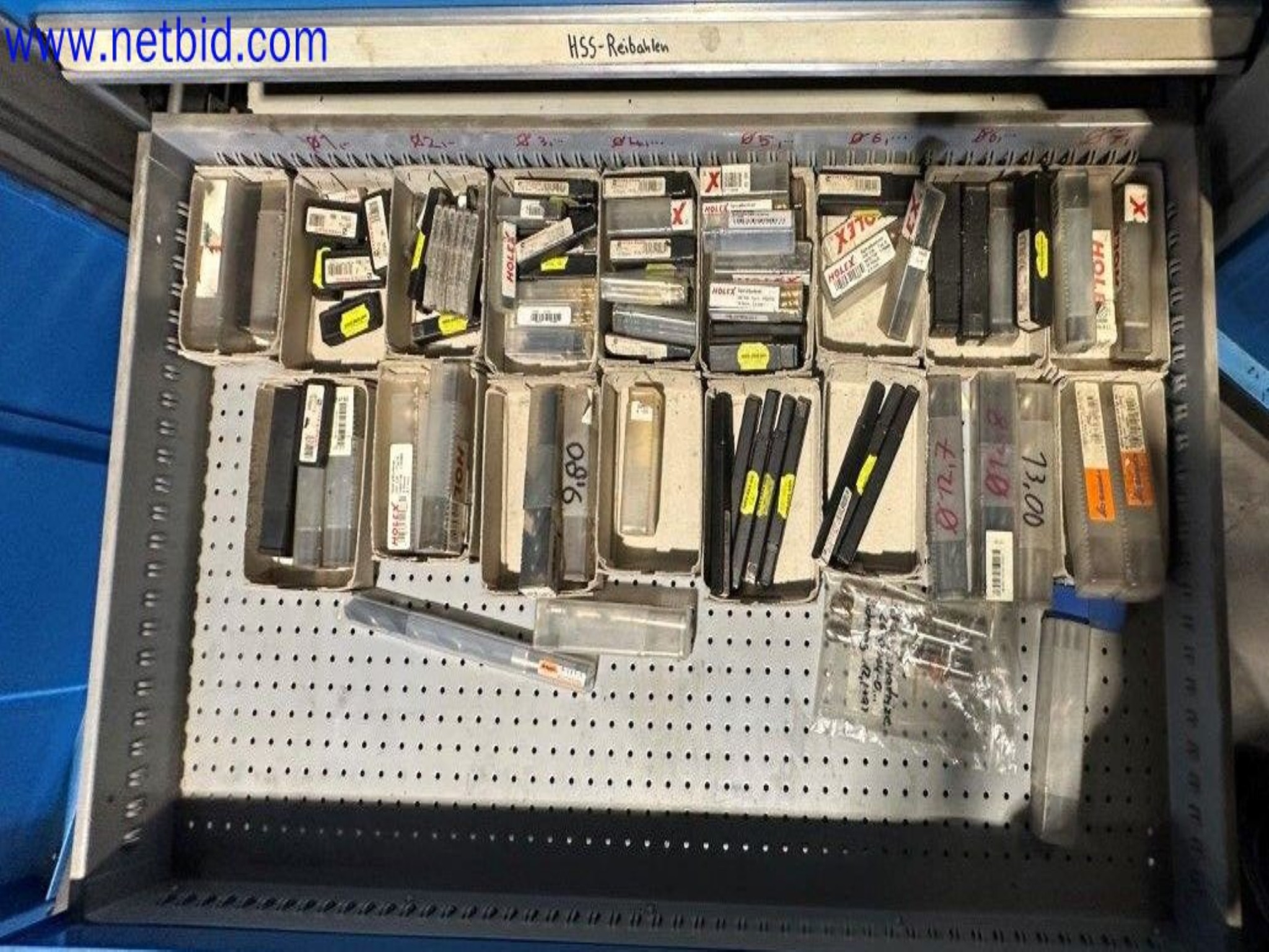 Machines from the toolmaking sector (CNC machining, grinding technology)-10