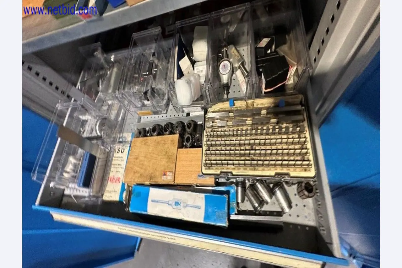 Machines from the toolmaking sector (CNC machining, grinding technology)-11