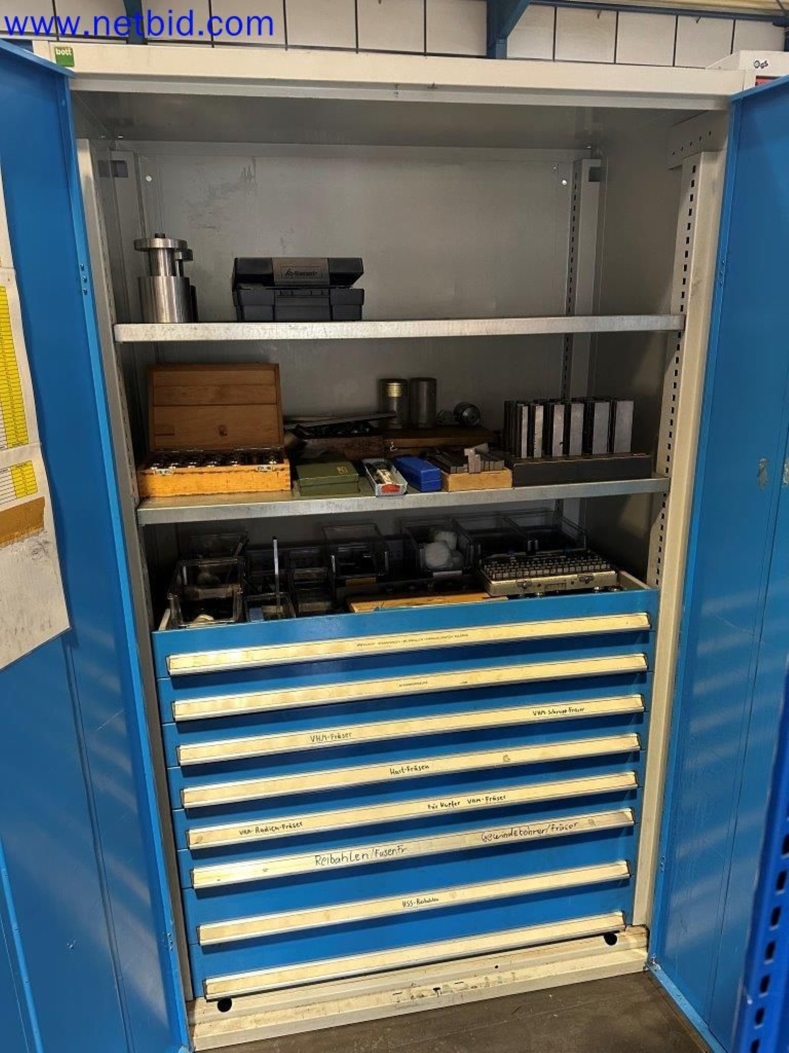 Machines from the toolmaking sector (CNC machining, grinding technology)-2