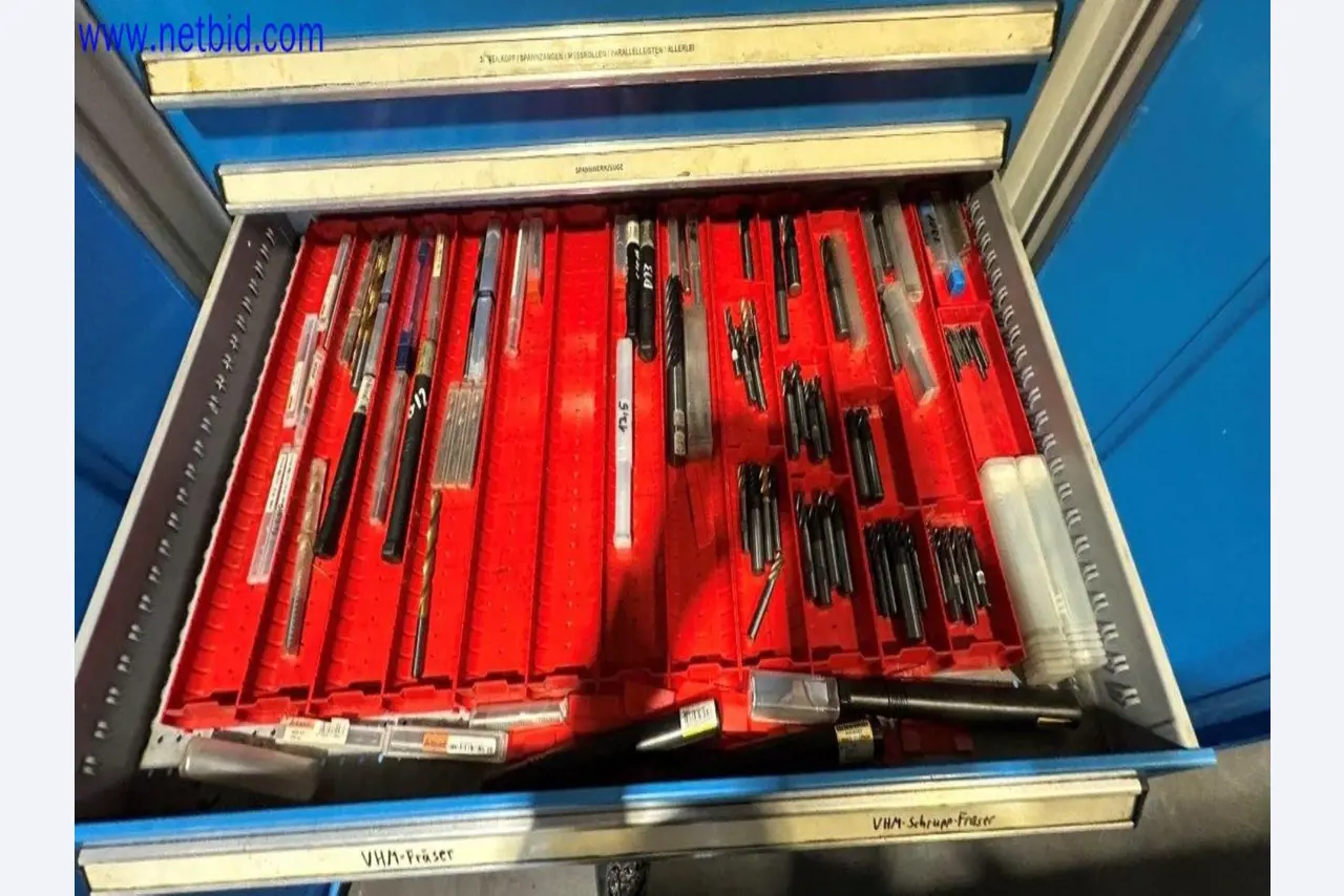 Machines from the toolmaking sector (CNC machining, grinding technology)-5