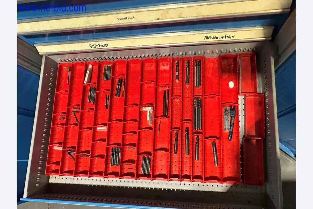 Machines from the toolmaking sector (CNC machining, grinding technology)-6