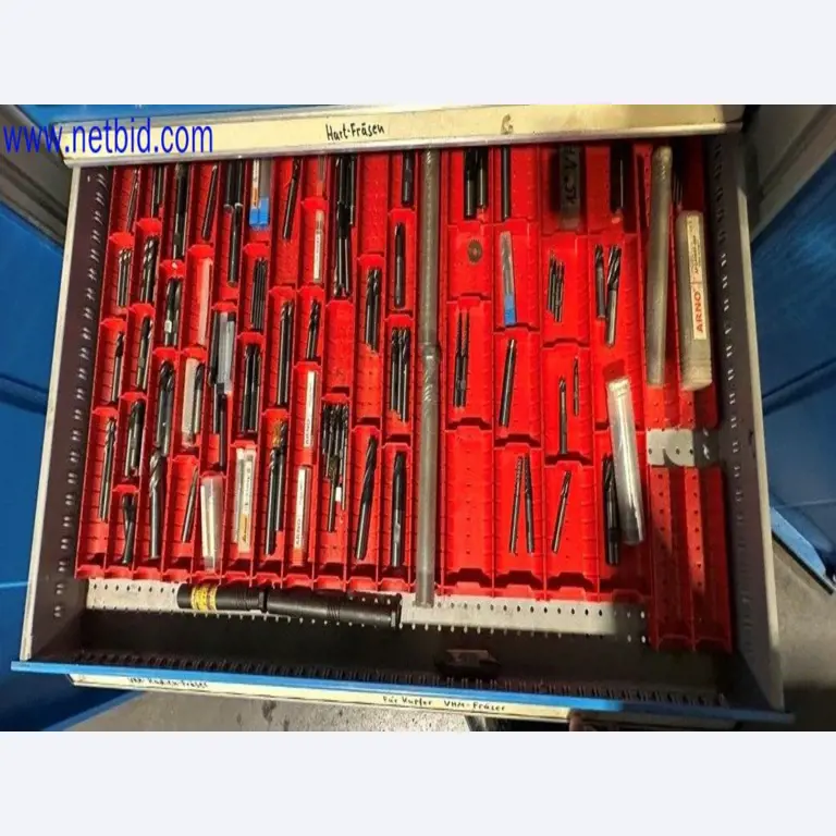 Machines from the toolmaking sector (CNC machining, grinding technology)-7