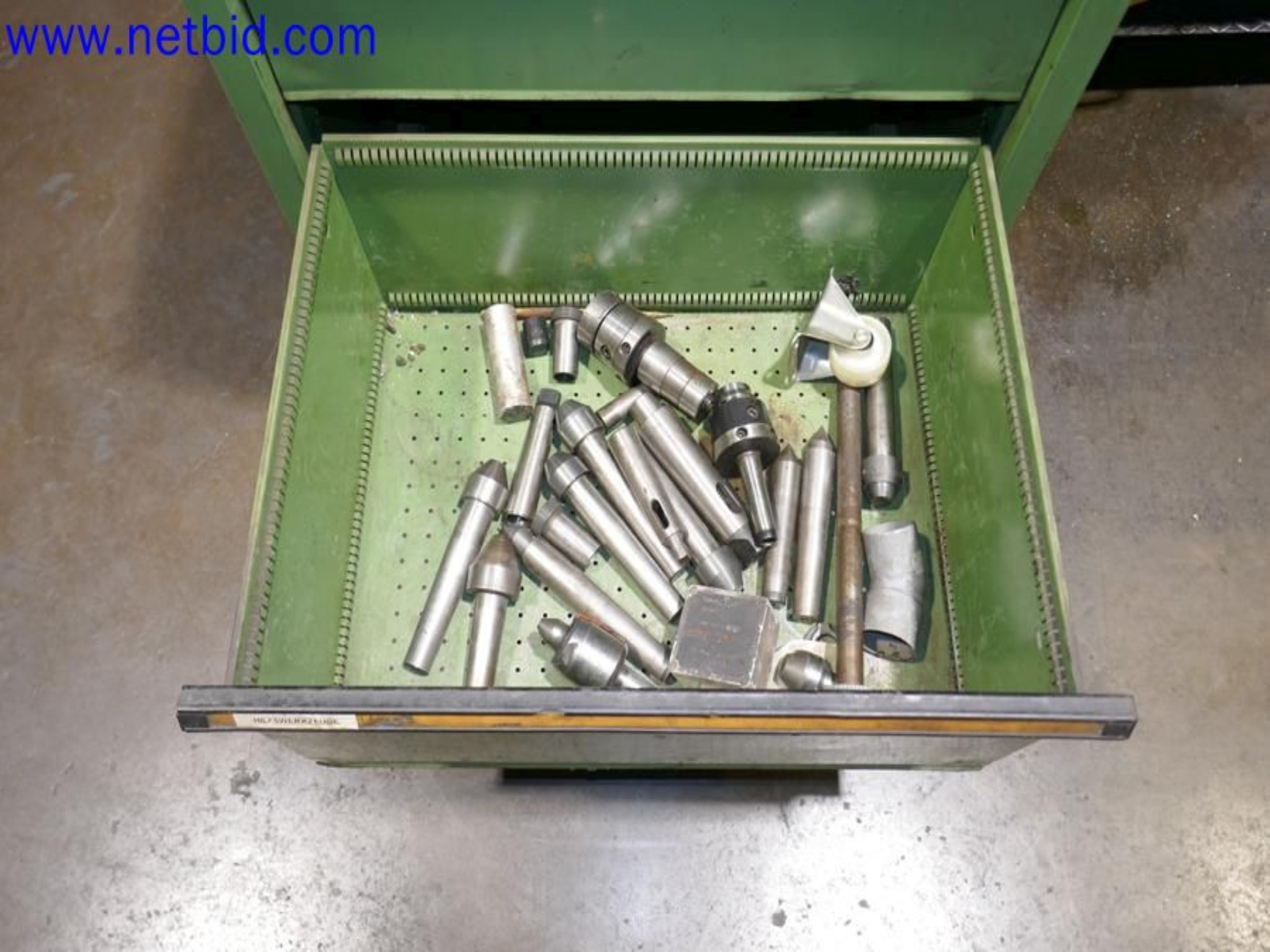 Machines from the toolmaking sector (CNC machining, grinding technology)-11