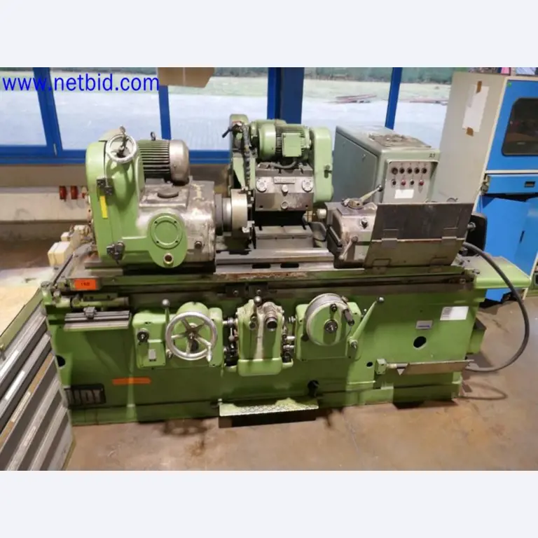 Machines from the toolmaking sector (CNC machining, grinding technology)-1