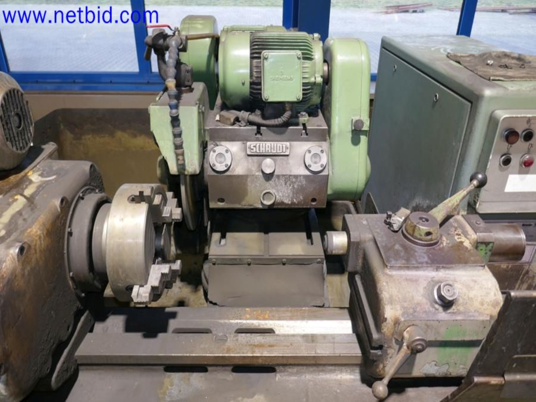 Machines from the toolmaking sector (CNC machining, grinding technology)-4