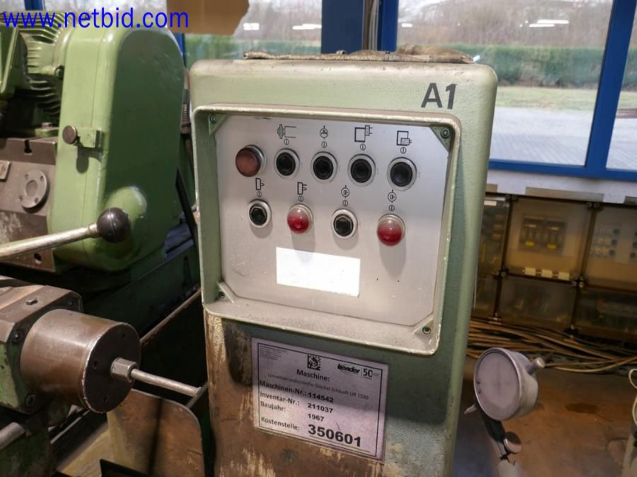 Machines from the toolmaking sector (CNC machining, grinding technology)-5