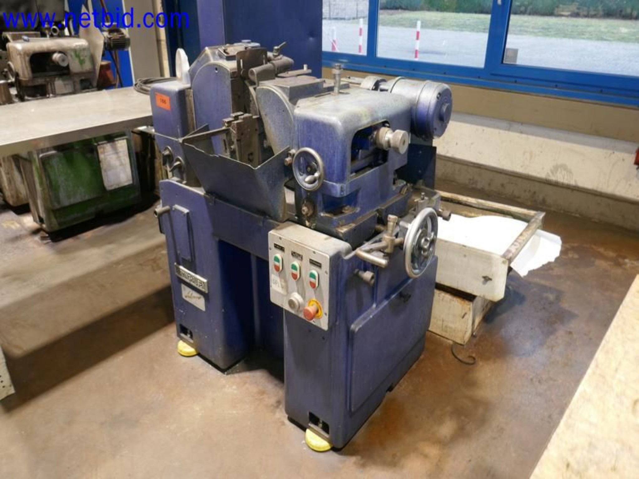 Machines from the toolmaking sector (CNC machining, grinding technology)-3