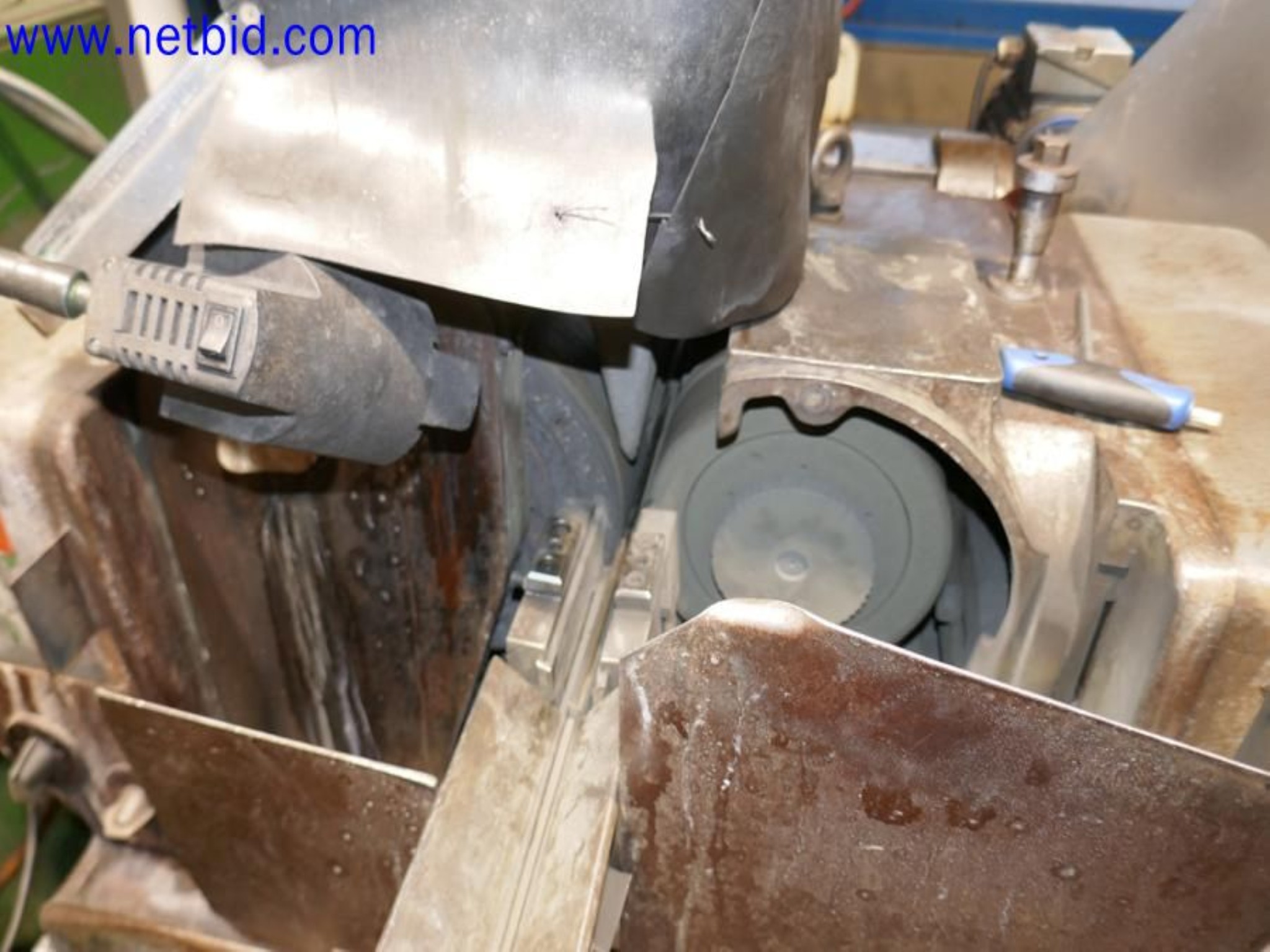 Machines from the toolmaking sector (CNC machining, grinding technology)-10