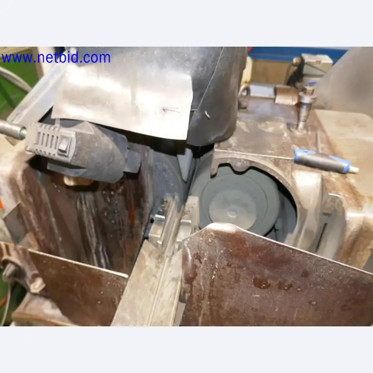 Machines from the toolmaking sector (CNC machining, grinding technology)-10