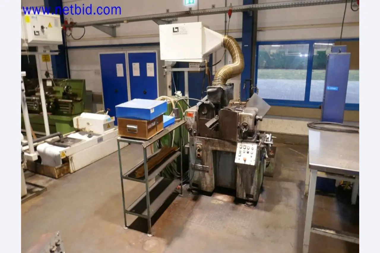 Machines from the toolmaking sector (CNC machining, grinding technology)-3