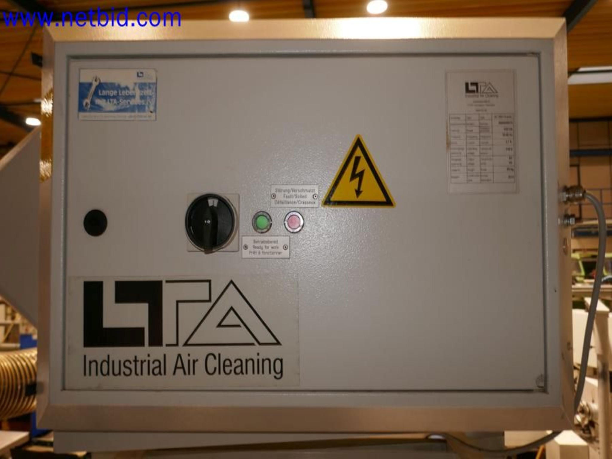 Machines from the toolmaking sector (CNC machining, grinding technology)-8