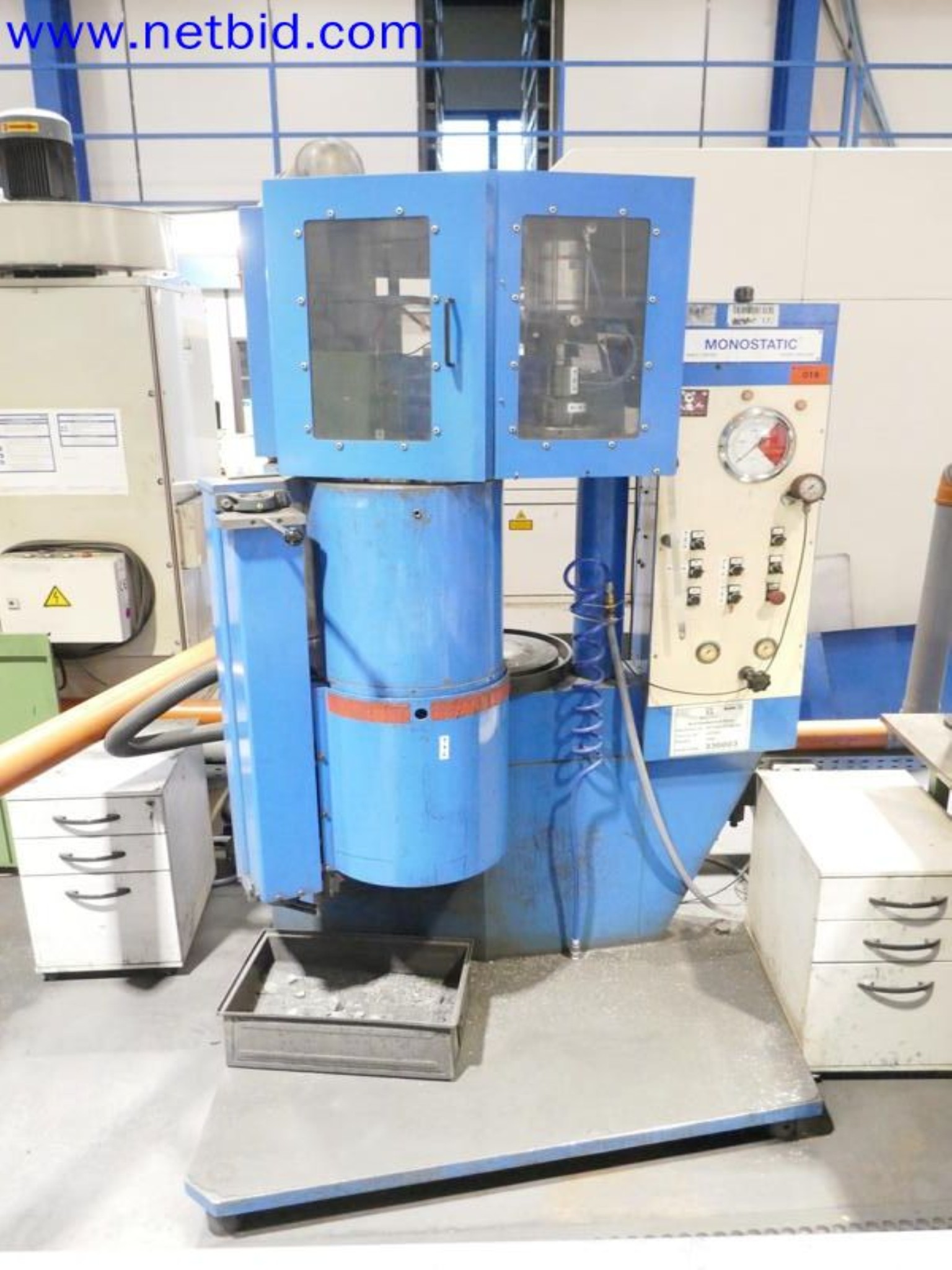 Machines from the toolmaking sector (CNC machining, grinding technology)-1