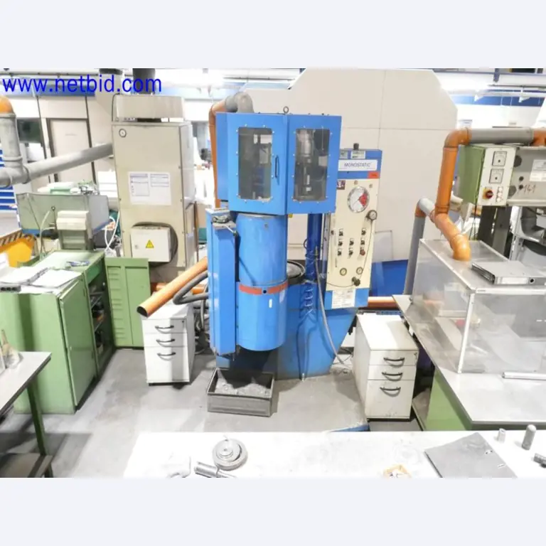 Machines from the toolmaking sector (CNC machining, grinding technology)-3