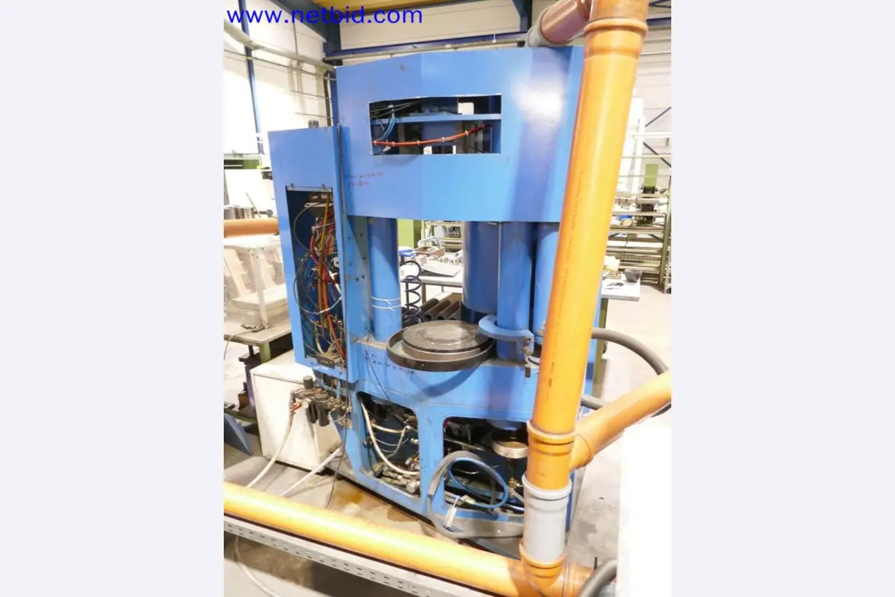 Machines from the toolmaking sector (CNC machining, grinding technology)-4