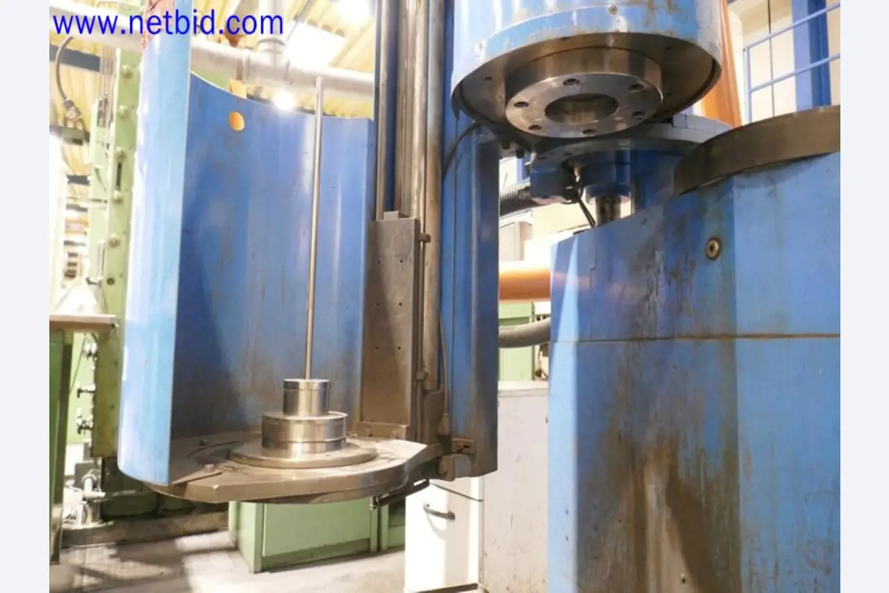 Machines from the toolmaking sector (CNC machining, grinding technology)-5