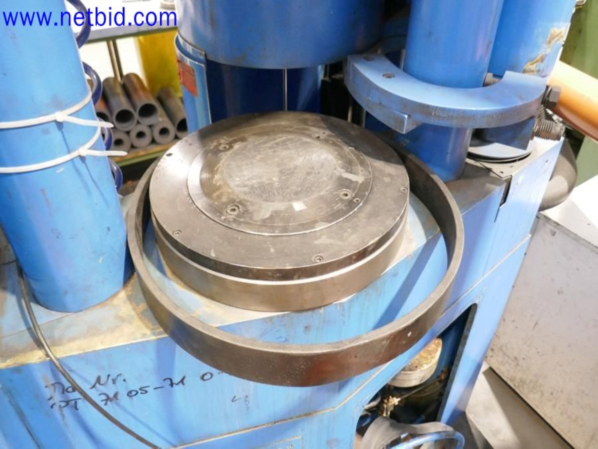 Machines from the toolmaking sector (CNC machining, grinding technology)-7