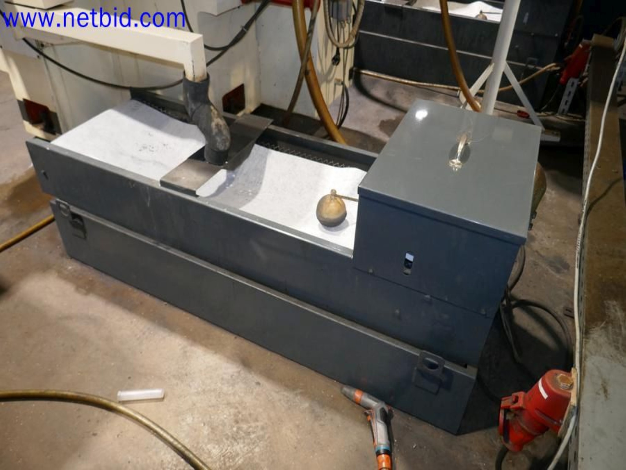 Machines from the toolmaking sector (CNC machining, grinding technology)-6