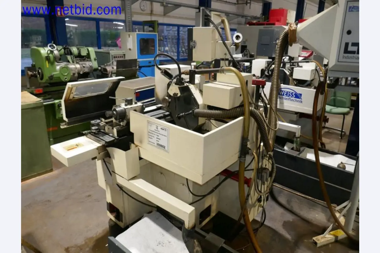 Machines from the toolmaking sector (CNC machining, grinding technology)-8