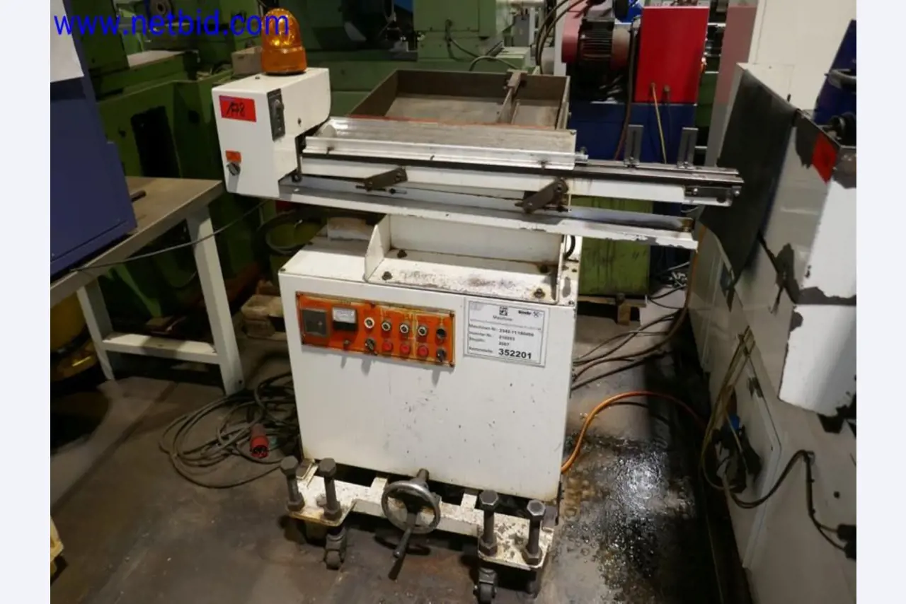 Machines from the toolmaking sector (CNC machining, grinding technology)-15