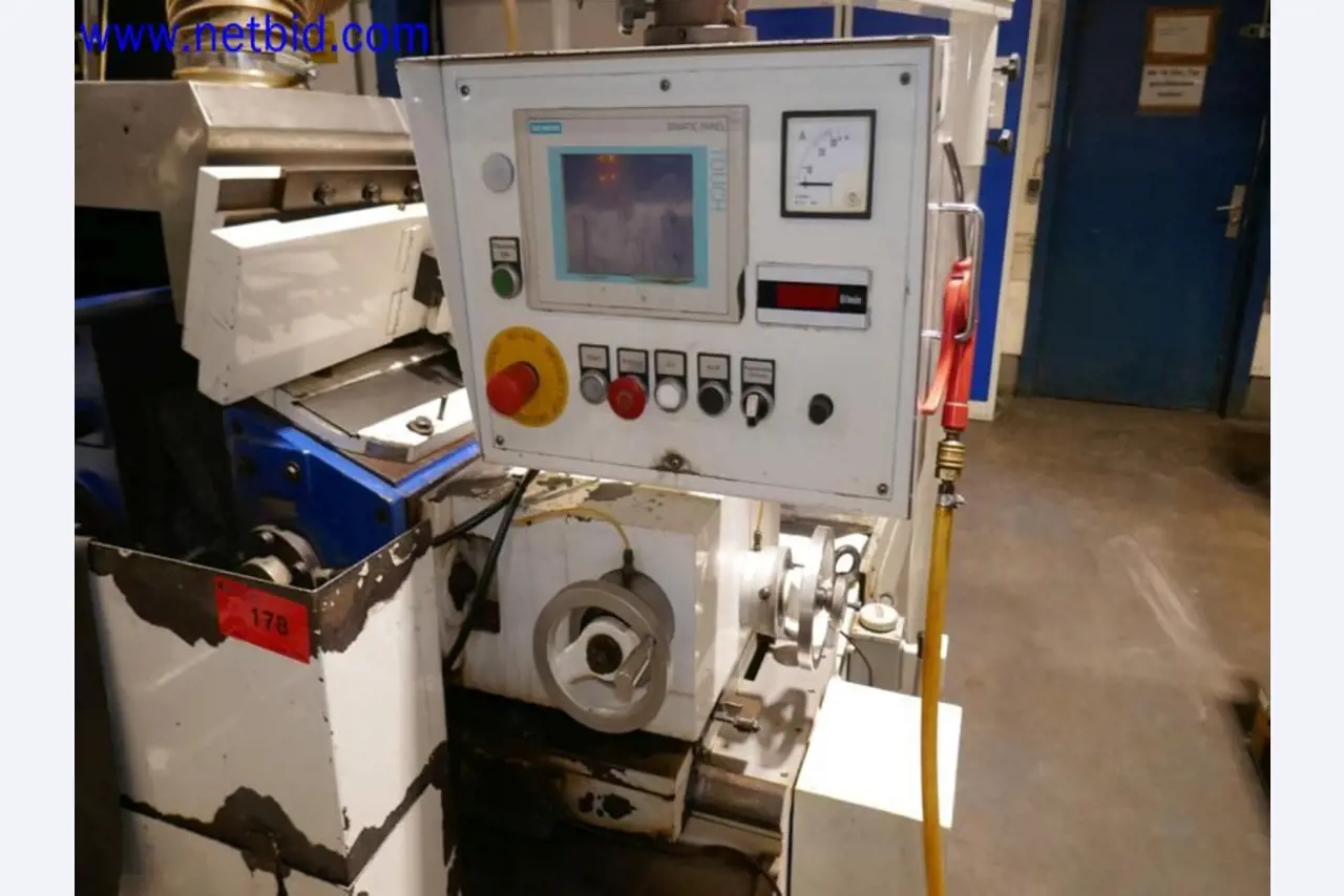 Machines from the toolmaking sector (CNC machining, grinding technology)-4