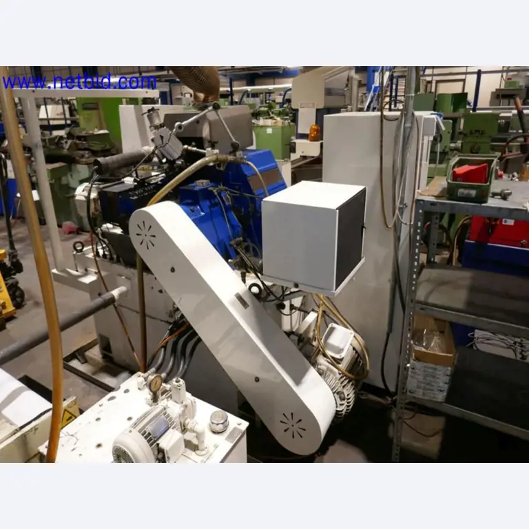 Machines from the toolmaking sector (CNC machining, grinding technology)-9