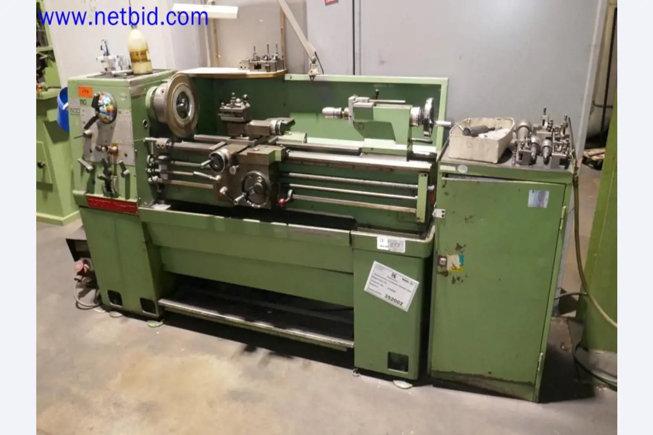 Machines from the toolmaking sector (CNC machining, grinding technology)-1