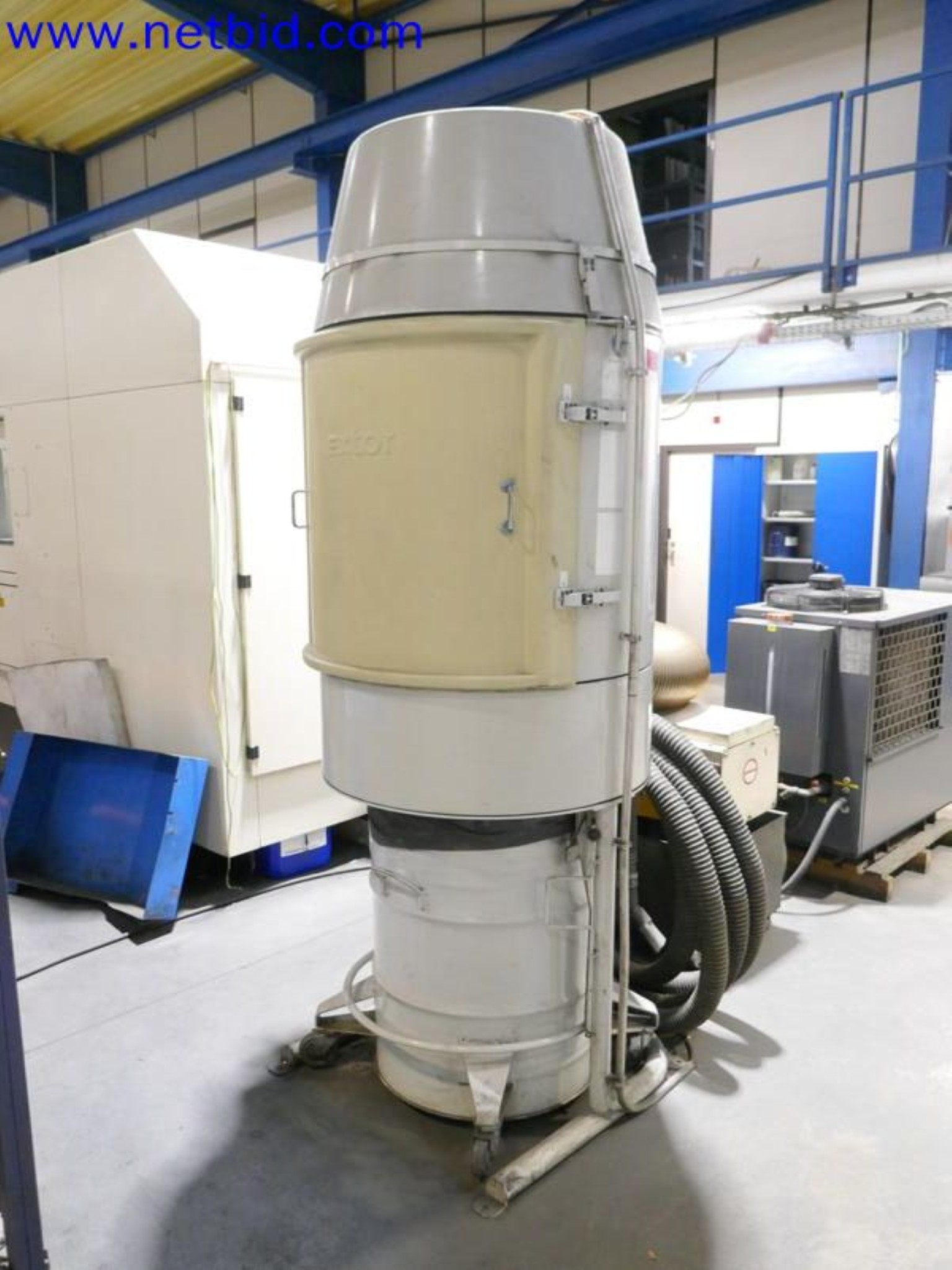 Machines from the toolmaking sector (CNC machining, grinding technology)-14