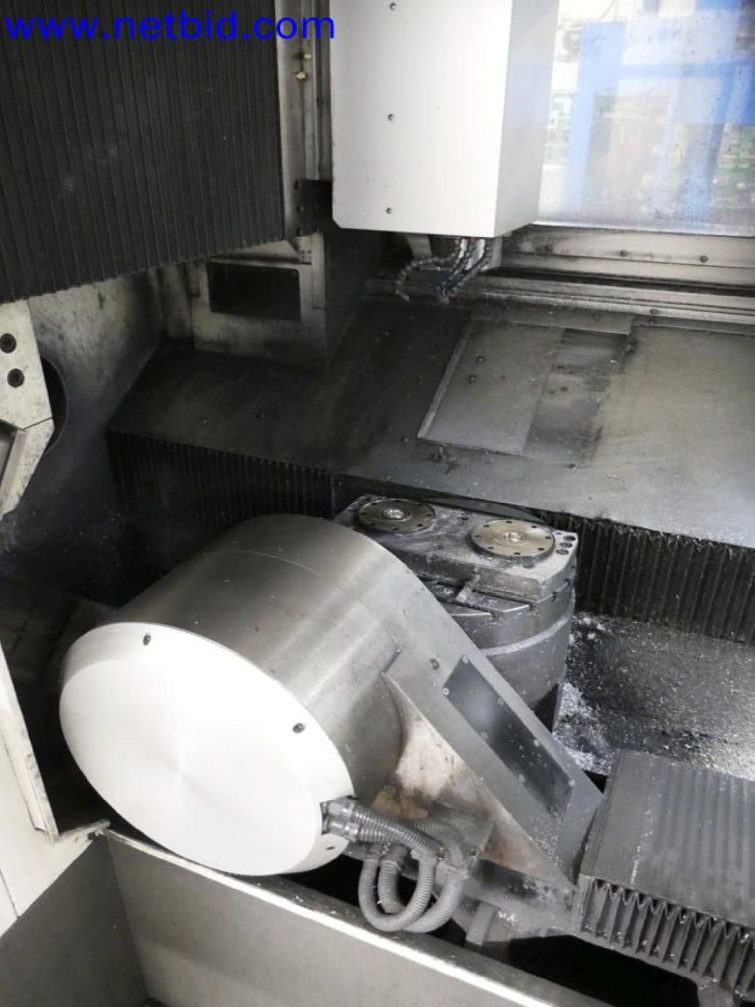 Machines from the toolmaking sector (CNC machining, grinding technology)-2