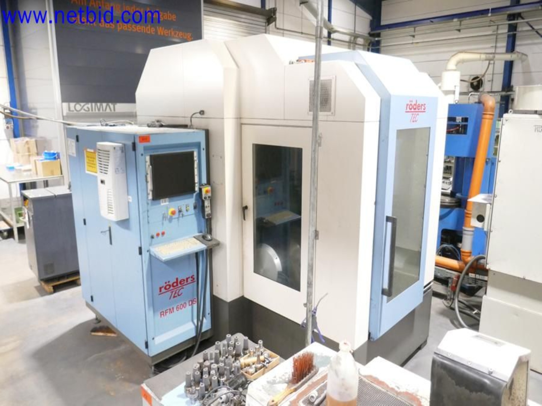 Machines from the toolmaking sector (CNC machining, grinding technology)-4