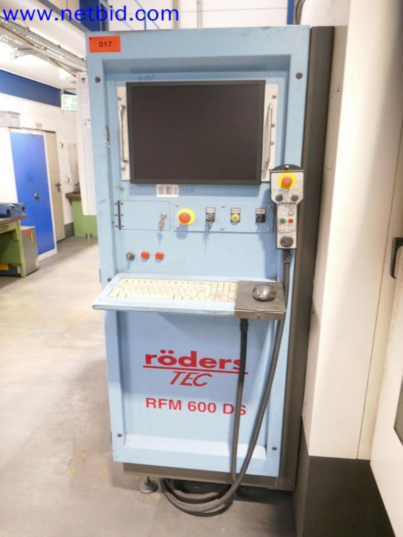 Machines from the toolmaking sector (CNC machining, grinding technology)-5