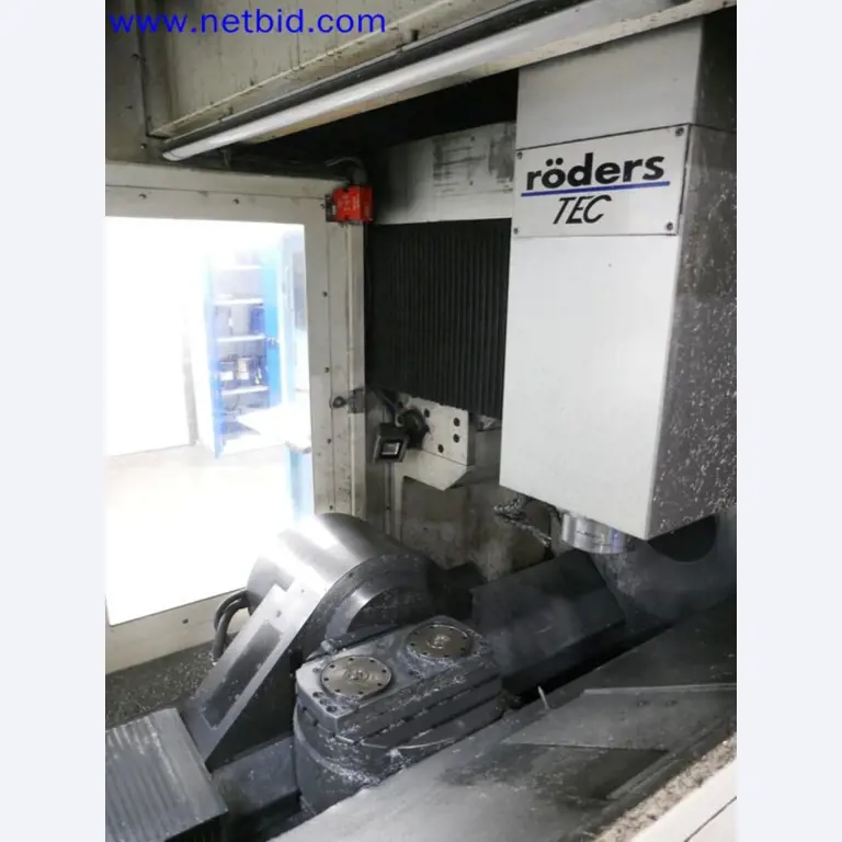 Machines from the toolmaking sector (CNC machining, grinding technology)-6