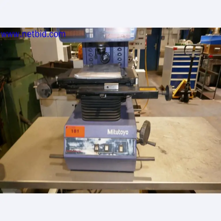 Machines from the toolmaking sector (CNC machining, grinding technology)-1