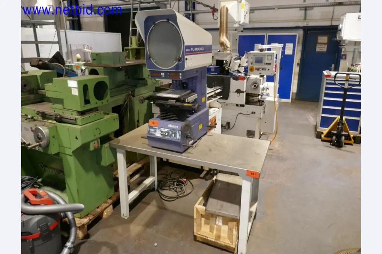 Machines from the toolmaking sector (CNC machining, grinding technology)-3