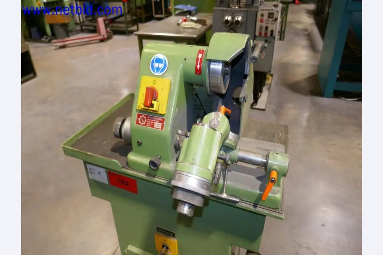 Machines from the toolmaking sector (CNC machining, grinding technology)-1