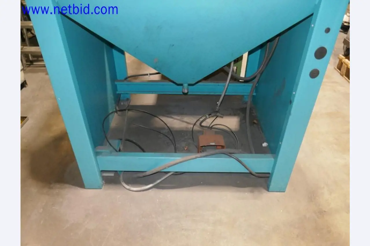 Machines from the toolmaking sector (CNC machining, grinding technology)-4