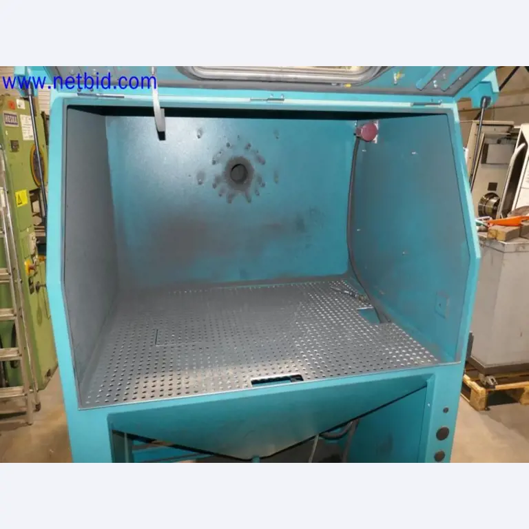 Machines from the toolmaking sector (CNC machining, grinding technology)-5