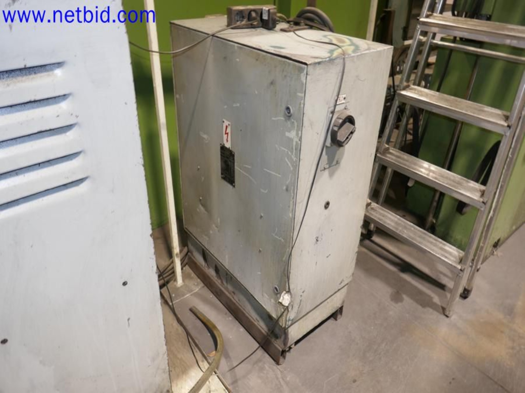 Machines from the toolmaking sector (CNC machining, grinding technology)-6