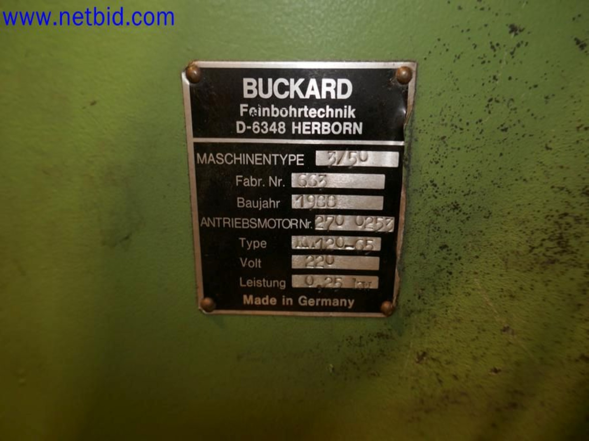 Machines from the toolmaking sector (CNC machining, grinding technology)-4