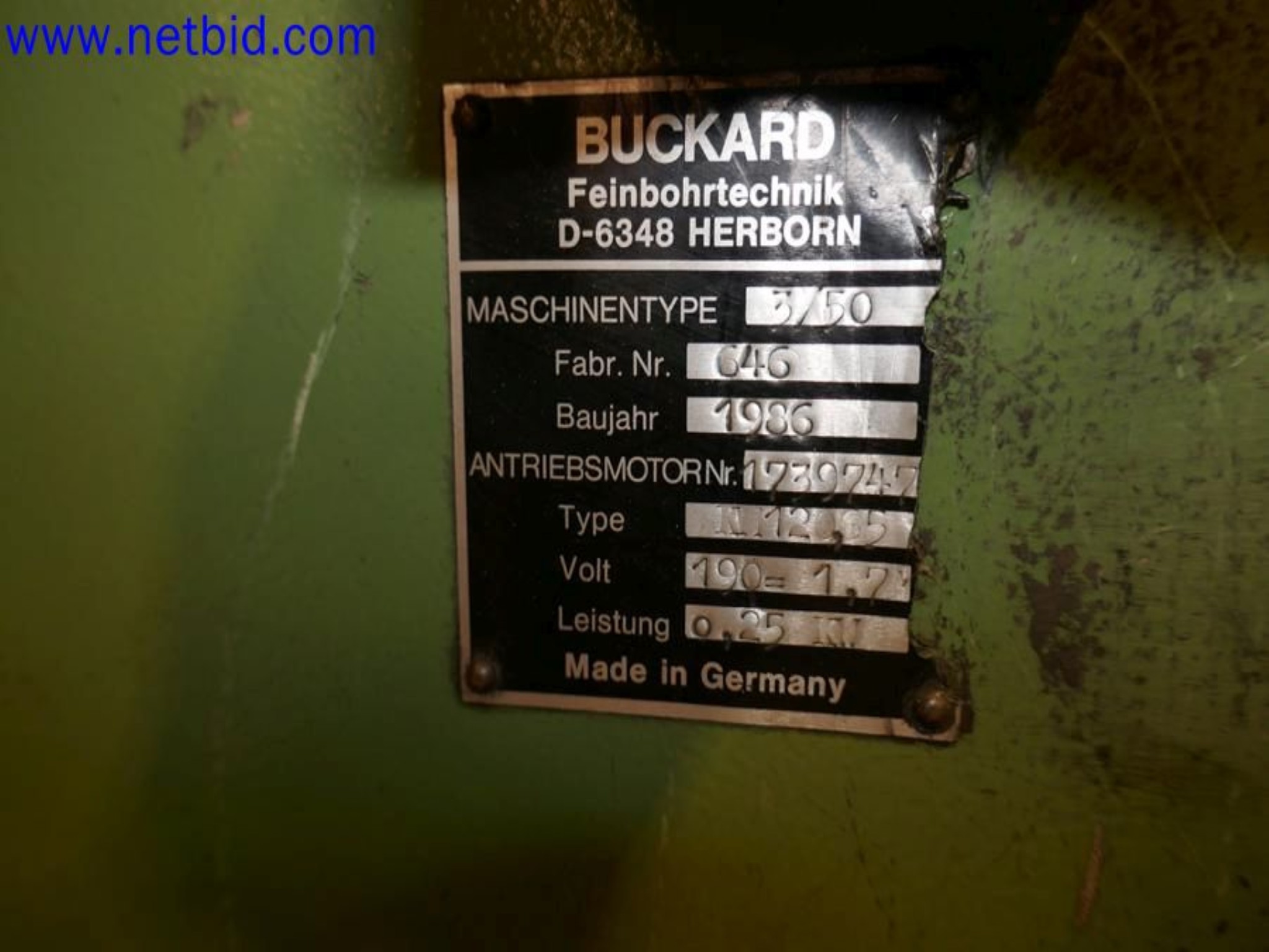 Machines from the toolmaking sector (CNC machining, grinding technology)-3