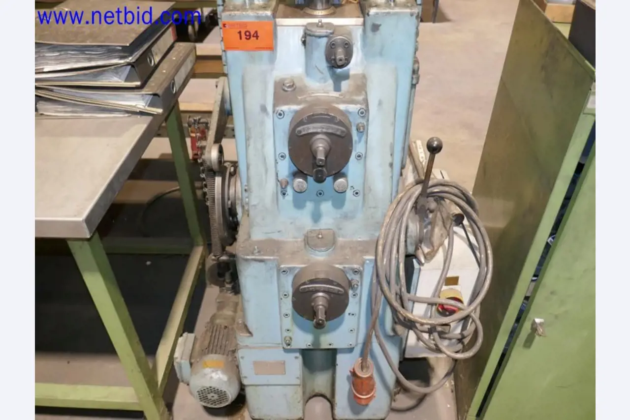 Machines from the toolmaking sector (CNC machining, grinding technology)-1